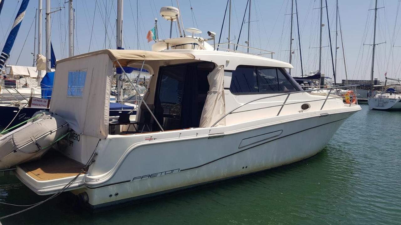 Private Yacht, We Love Our Guests Lizbona Zewnętrze zdjęcie